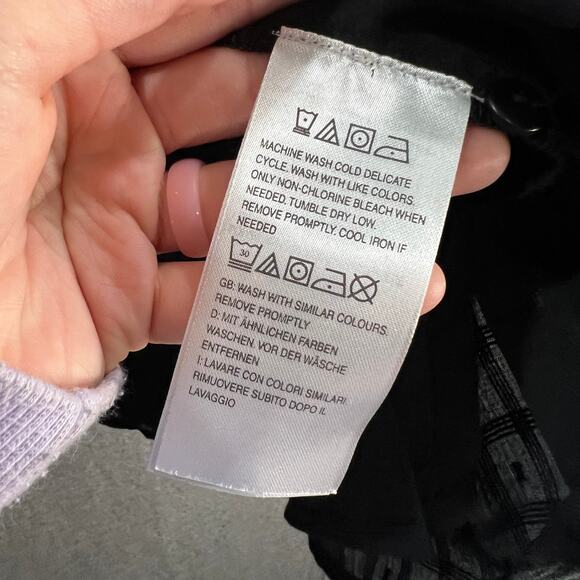 Isaac Mizrahi LIVE! Embroidered Textured Blouse Pitch Black X-Large - Picture 9 of 10